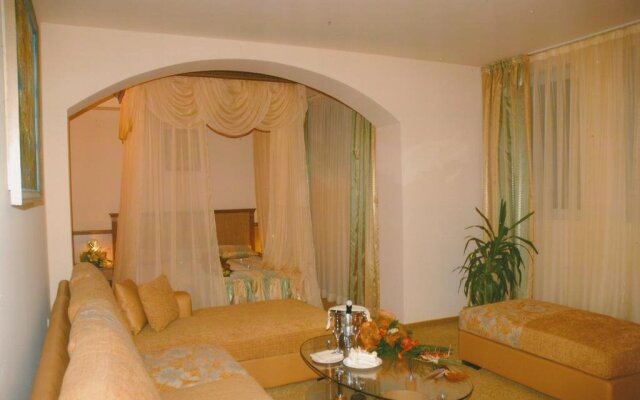 Hotel Complex Djia Beach