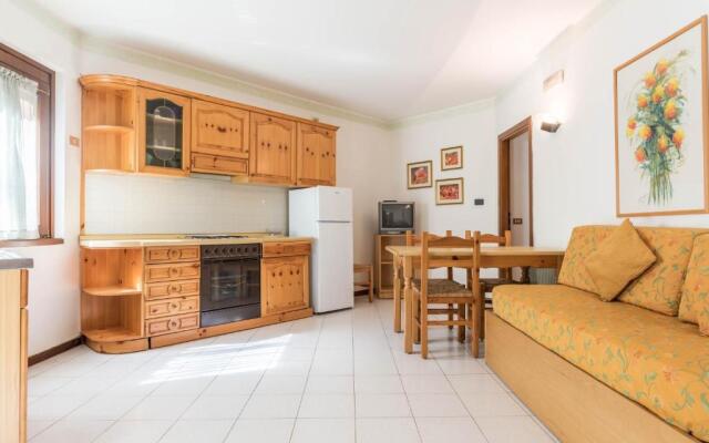 Residence Comano Girasole 1