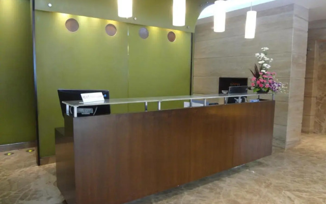 Ascot Hotel