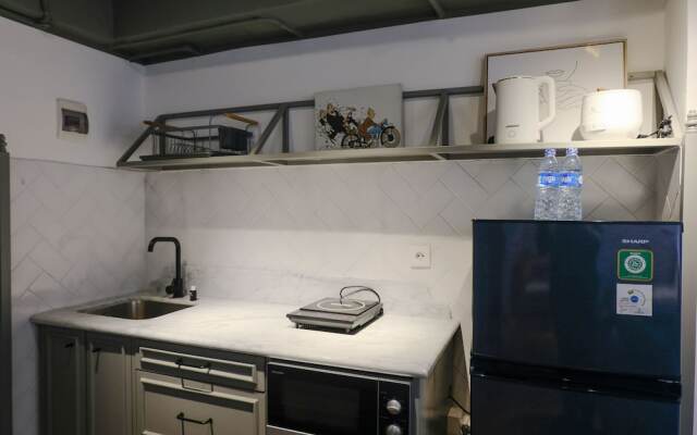 Studio With Private Living Room At Jarrdin Cihampelas Apartment