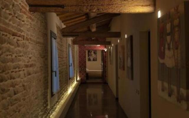 Villa Solaris Hotel & Residence