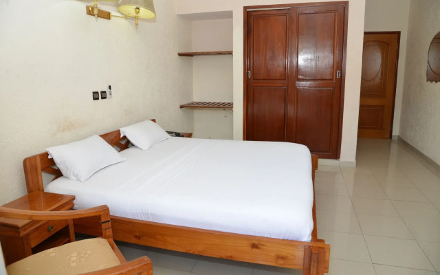 Hotel GHIS Palace