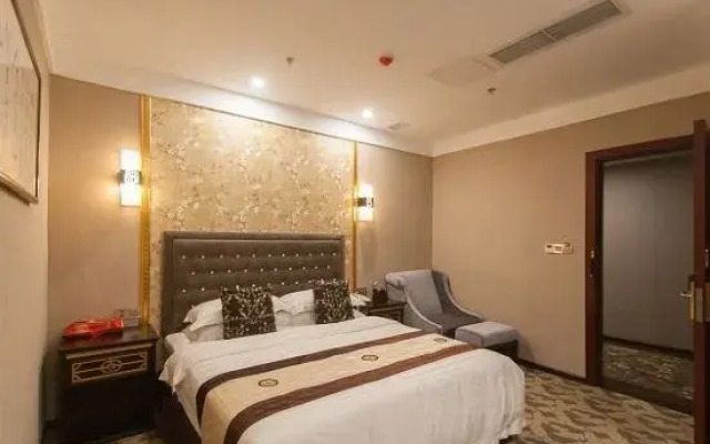 Longzhou Hotel (Chongqing Daping Times Tianjie)