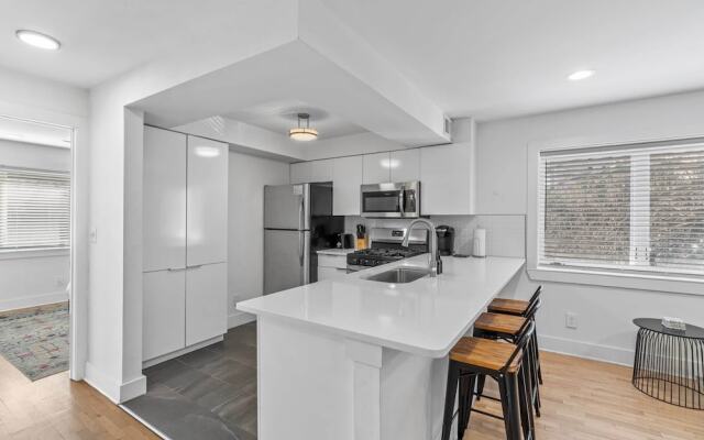 Crescent Furnished Apartments