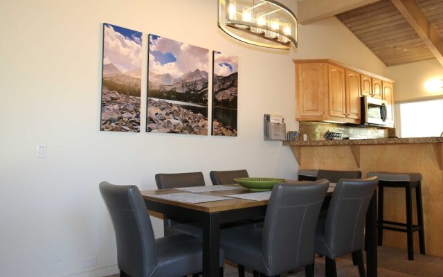 Mammoth S #222 2 Bedroom Condo