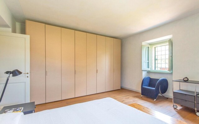 Podere Case Sparse
