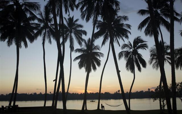 Avani Kalutara Resort