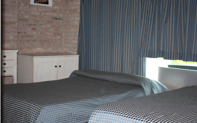 Blue Garibaldi Room & Breakfast