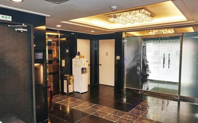 Stylish Hotel Ditto