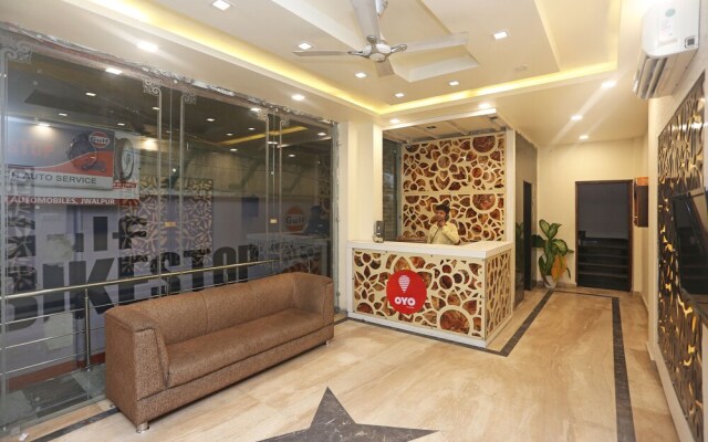 OYO 9565 Hotel New Shiv Murti