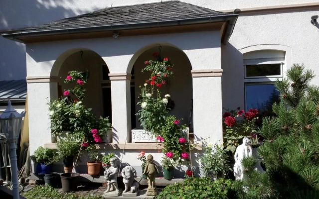Dach-Studio-Runkel Schadecker Straße 6