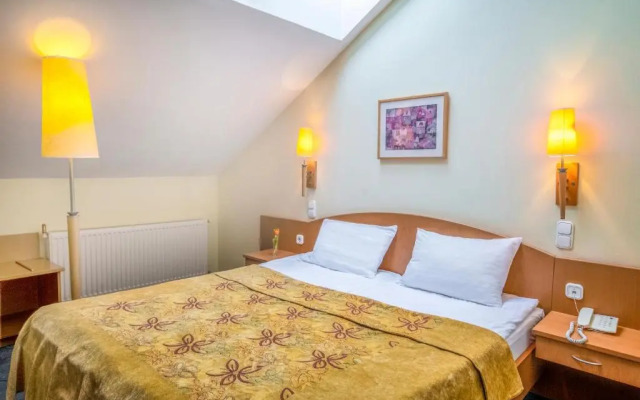 Corvin Hotel Budapest - Sissi wing