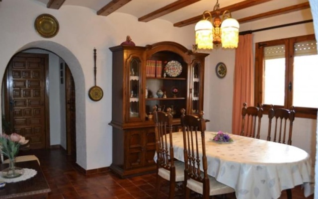 Villa - 3 Bedrooms with Pool - 104988