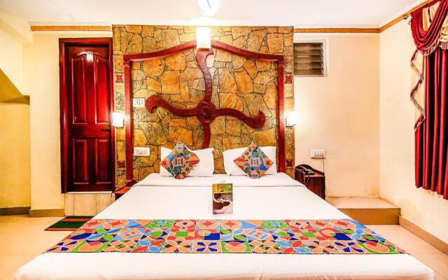FabHotel Roshan Residency