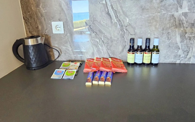 Royalis Suites