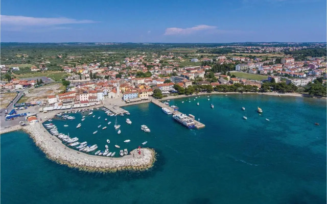 Apartment Fazana with Sea View 04