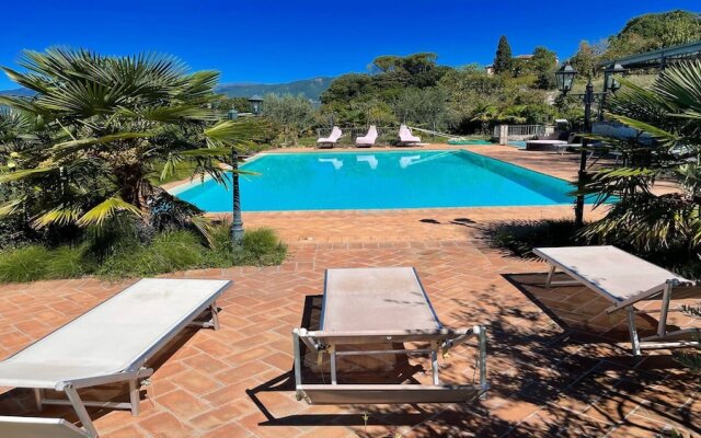 Spoleto-poolside-slps 20 1 Hour to Rome - Fabulous Gardens, Bbq Area, Pool