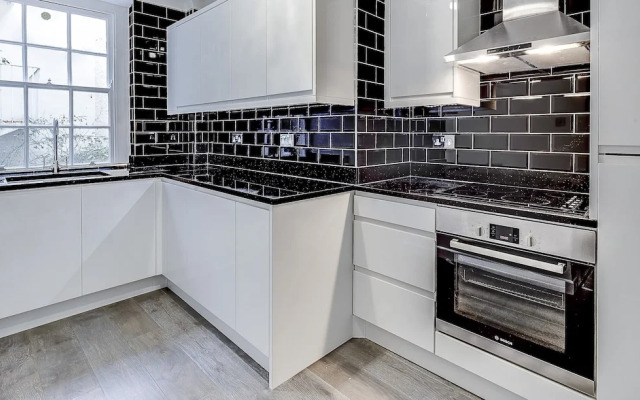 Centrally Located Budget Apartment, 3mins to Tube