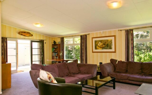The Trout House - Turangi Holiday Home