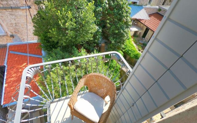 Historic Piazza House & Romantic Garden