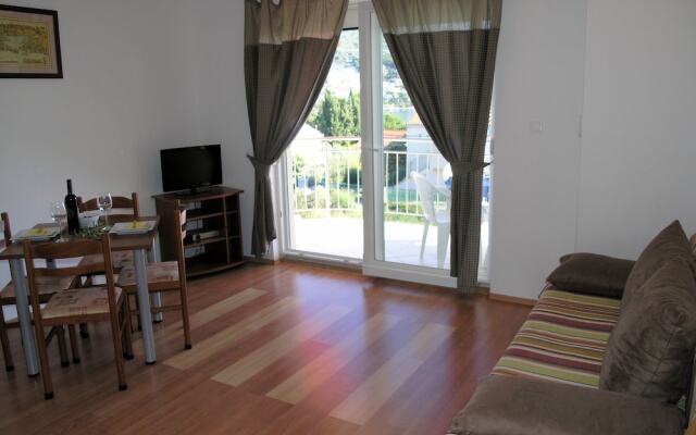 Apartments Marinko