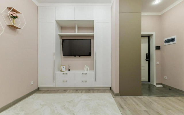 Apartments on Turan Avenue 50/2