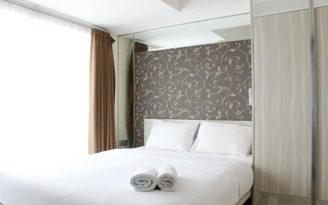 Modern 2Br @ Tamansari La Grande Apartment