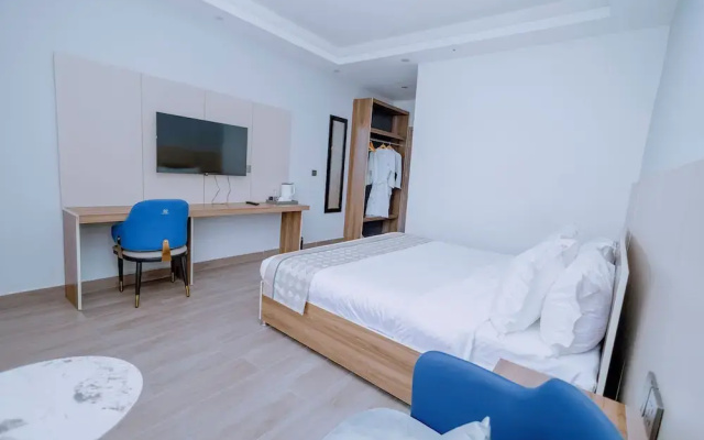 Kiri Hotel