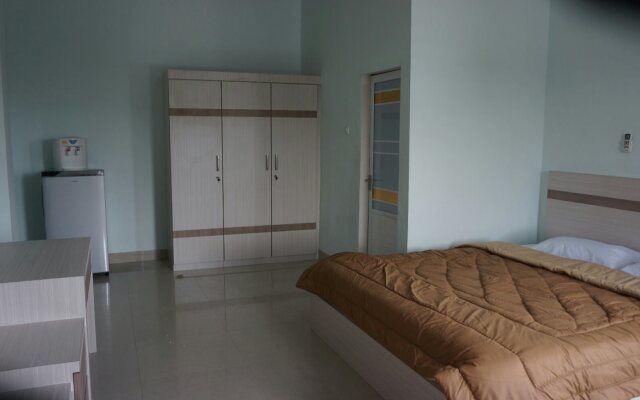 Ayahanda Residence