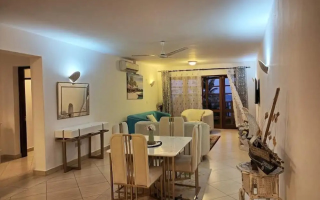 Lux Suites Lamera Beachfront Villas