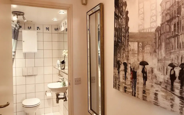 Luxury Royal Quay Apartment