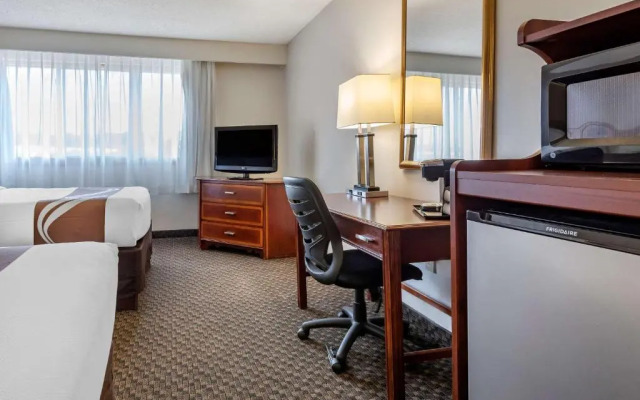 Quality Inn & Suites Vestal Binghamton