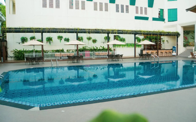 Emerald Garden Hotel