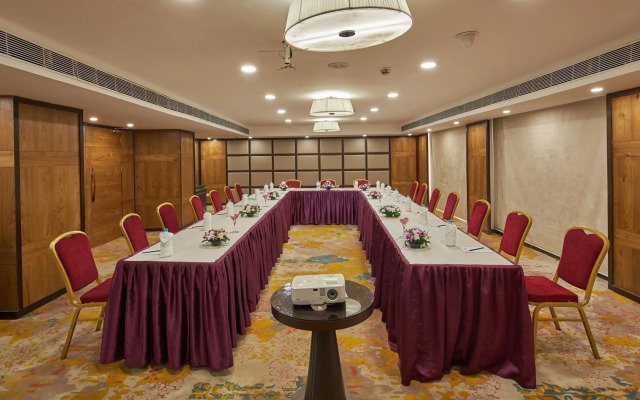 Royal Orchid Central Grazia