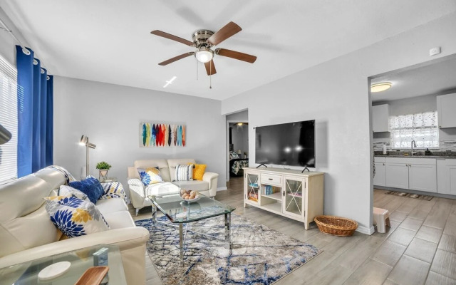 Cozy Plant City Home by RedAwning