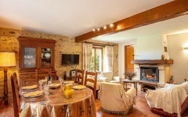 Gîte Besse, 3 pièces, 4 personnes - FR-1-616-142