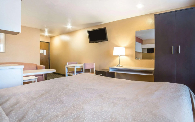 Quality Inn & Suites Elko