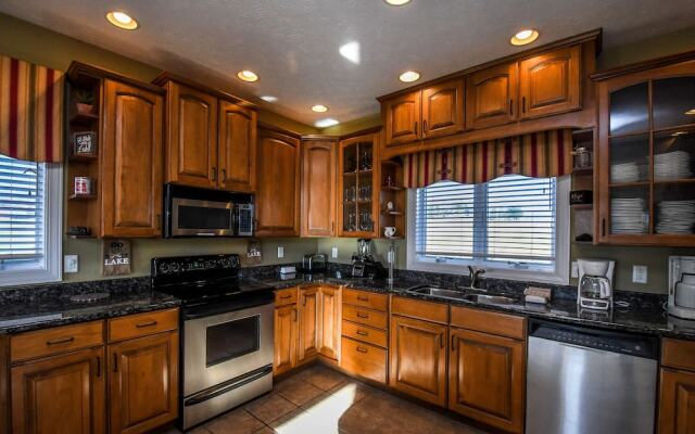 This Is Us 6 Bedroom House