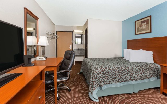 Days Inn by Wyndham Ankeny - Des Moines