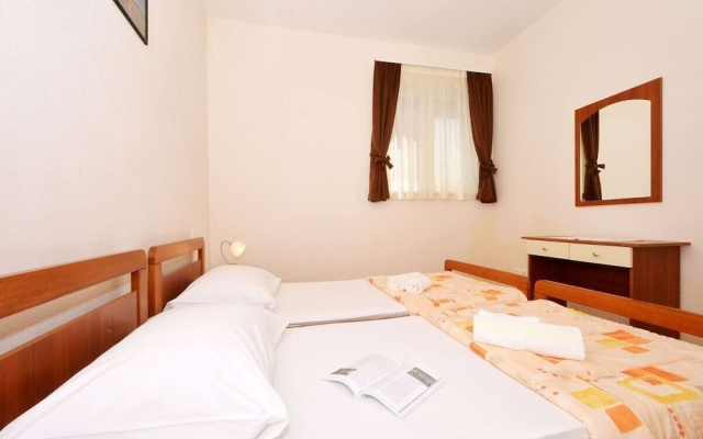 Apartments Sima