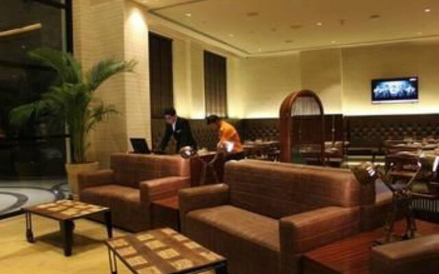 Lemon Tree Premier City Center Gurugram