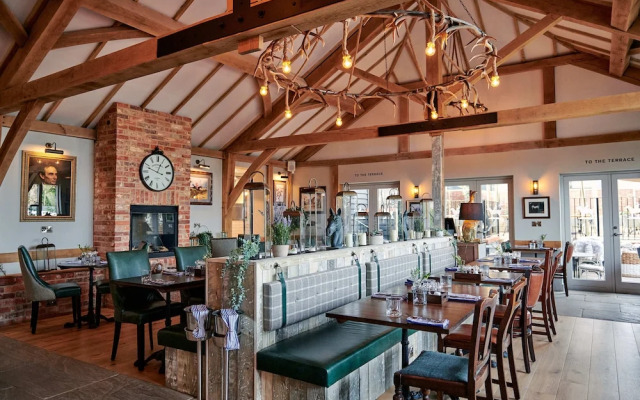 Hare & Hounds Newbury