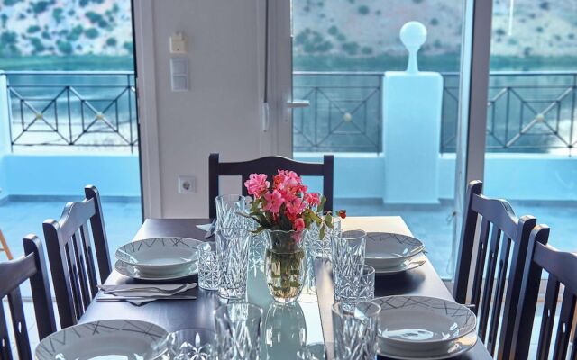 Lake View Suites