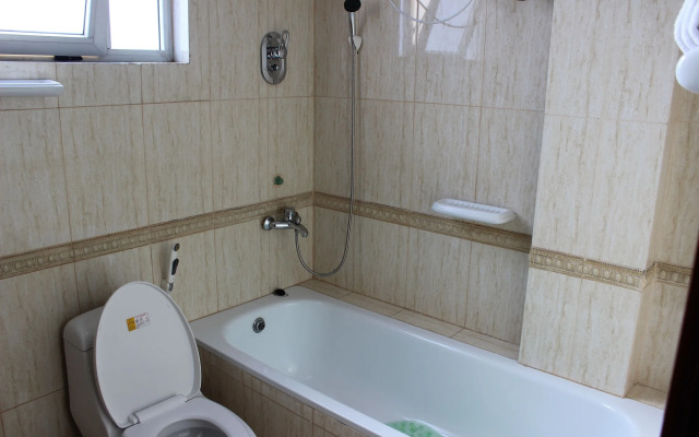 Oasis Hotel Apartment