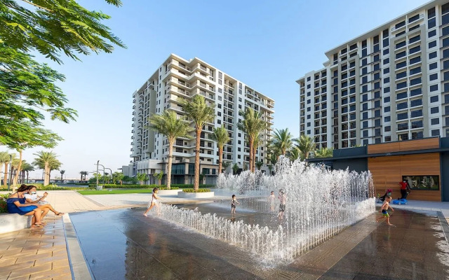 Pure Voyage Town Square