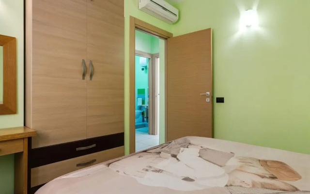 Alluring Apartment in Reitani near Beach