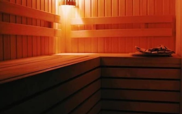 Отель «Вишневый сад»