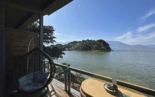 Sea View Inn