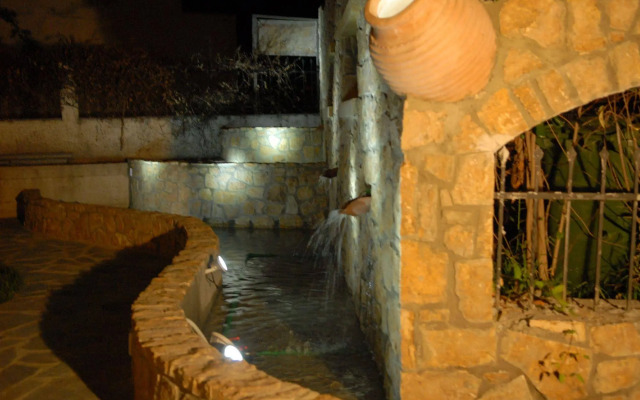 Aspida Hotel