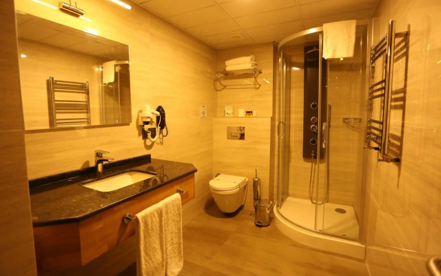 Oytun Park Hotel